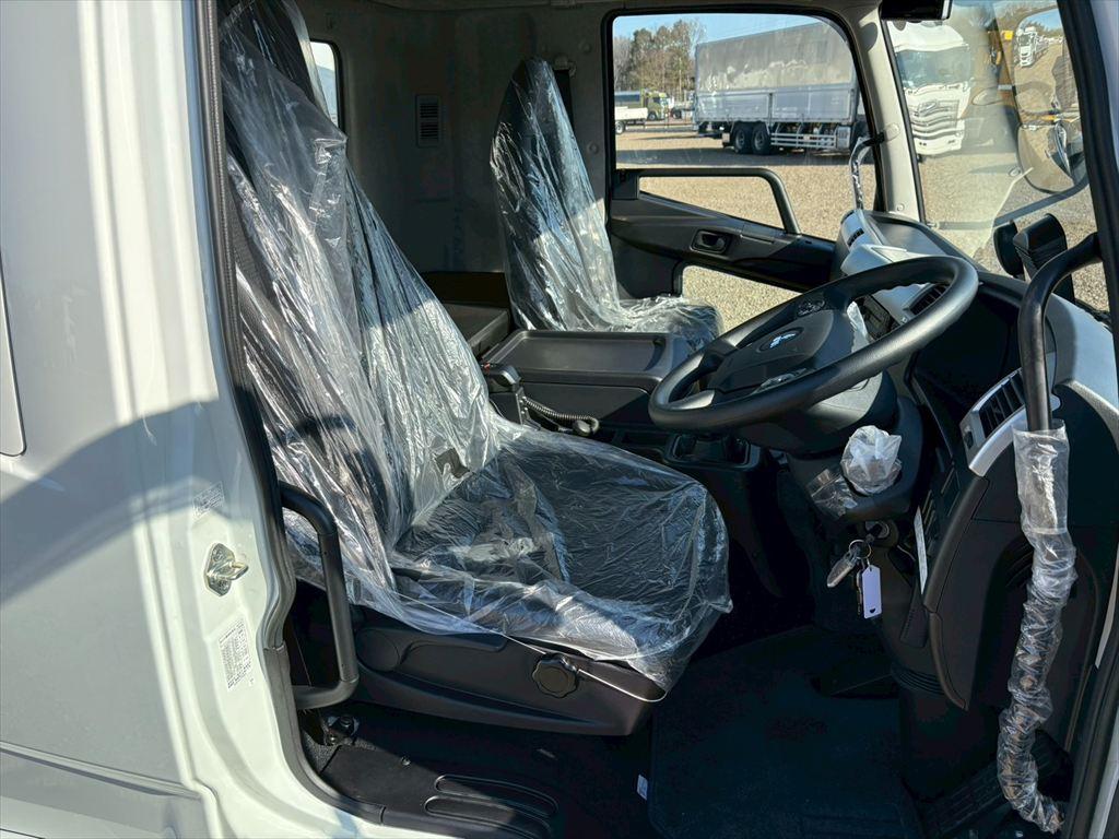 三菱 ファイター 2KG-FK65F(2WD)の写真21