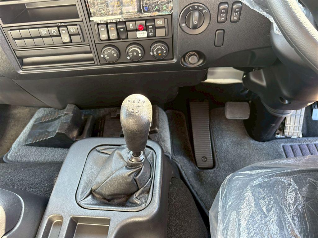 三菱 ファイター 2KG-FK65F(2WD)の写真23