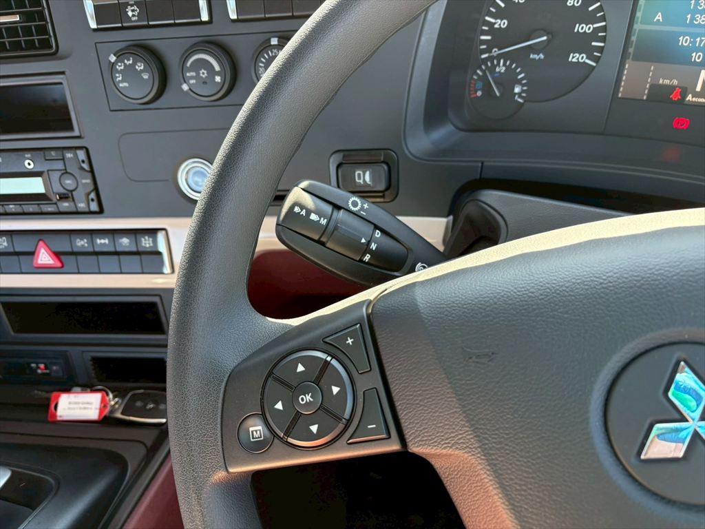 三菱 スーパーグレート FP84VDR(2WD)の写真23