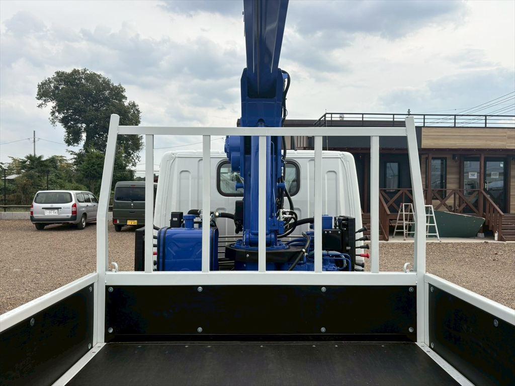 三菱 キャンター 2RG-FEAV0(2WD)の写真7