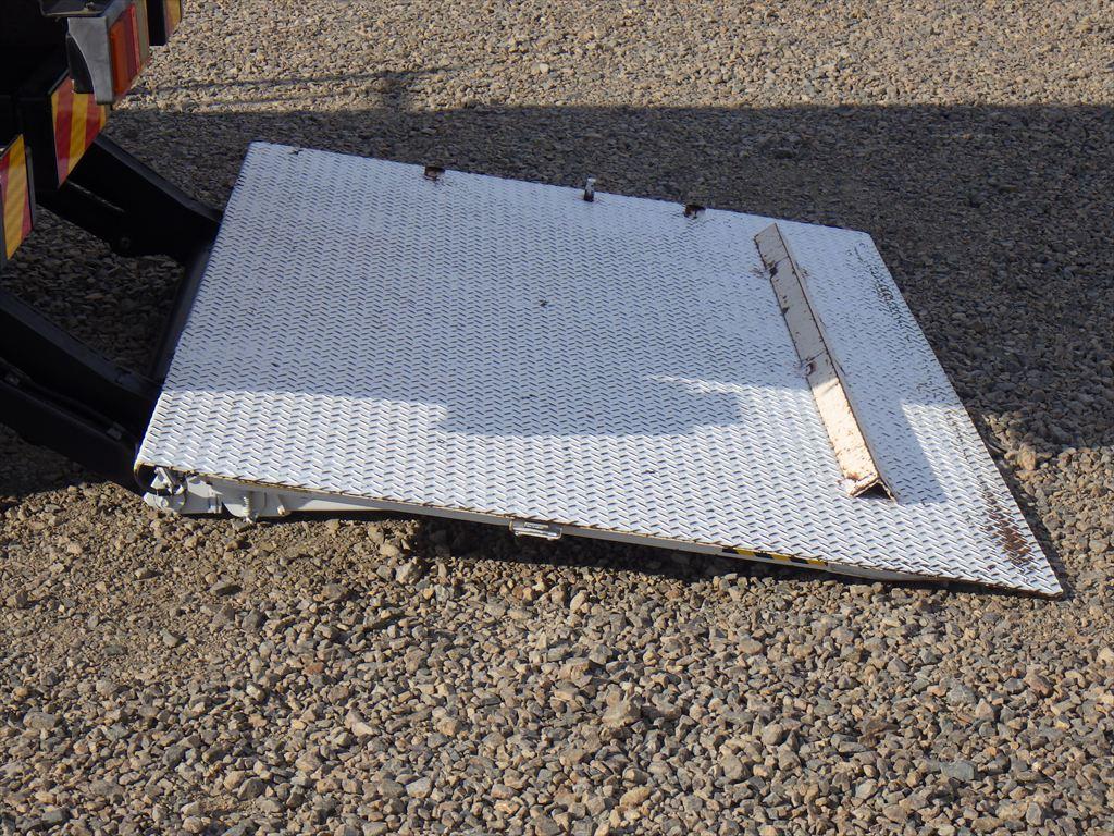 三菱 キャンター PDG-FE73DN(2WD)の写真13