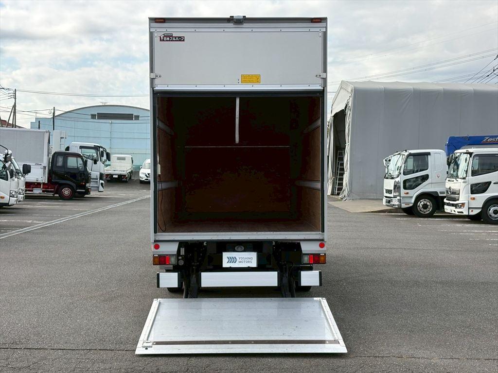 三菱 キャンター 2RG-FEAV0(2WD)の写真12