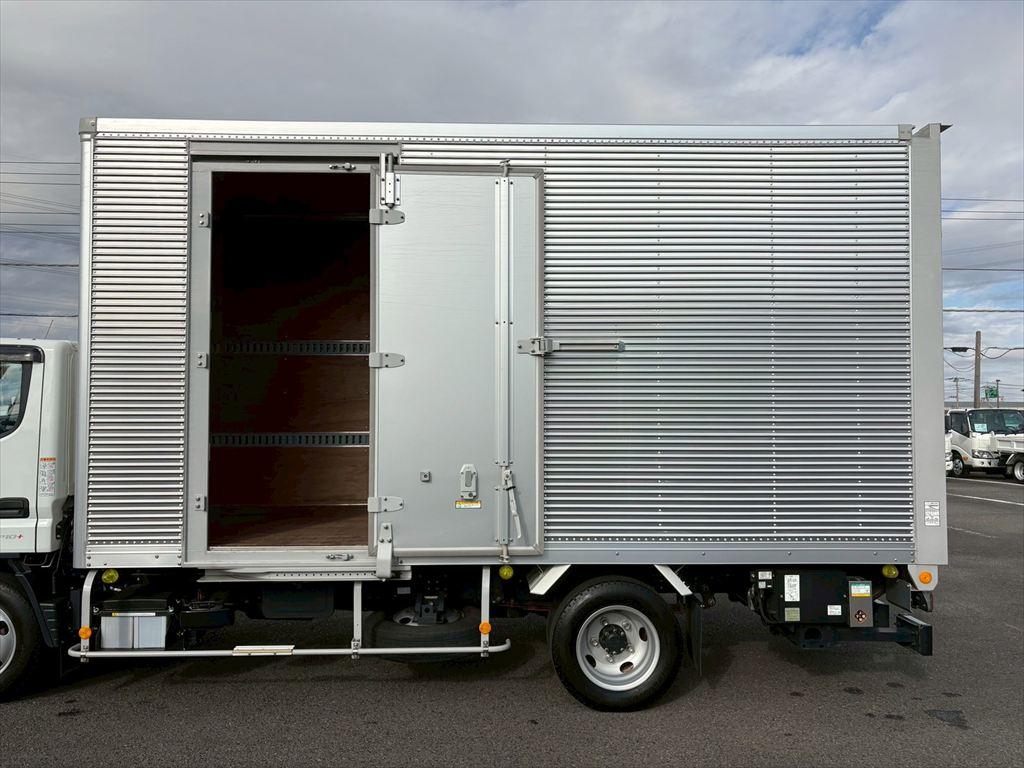 三菱 キャンター 2RG-FEAV0(2WD)の写真15