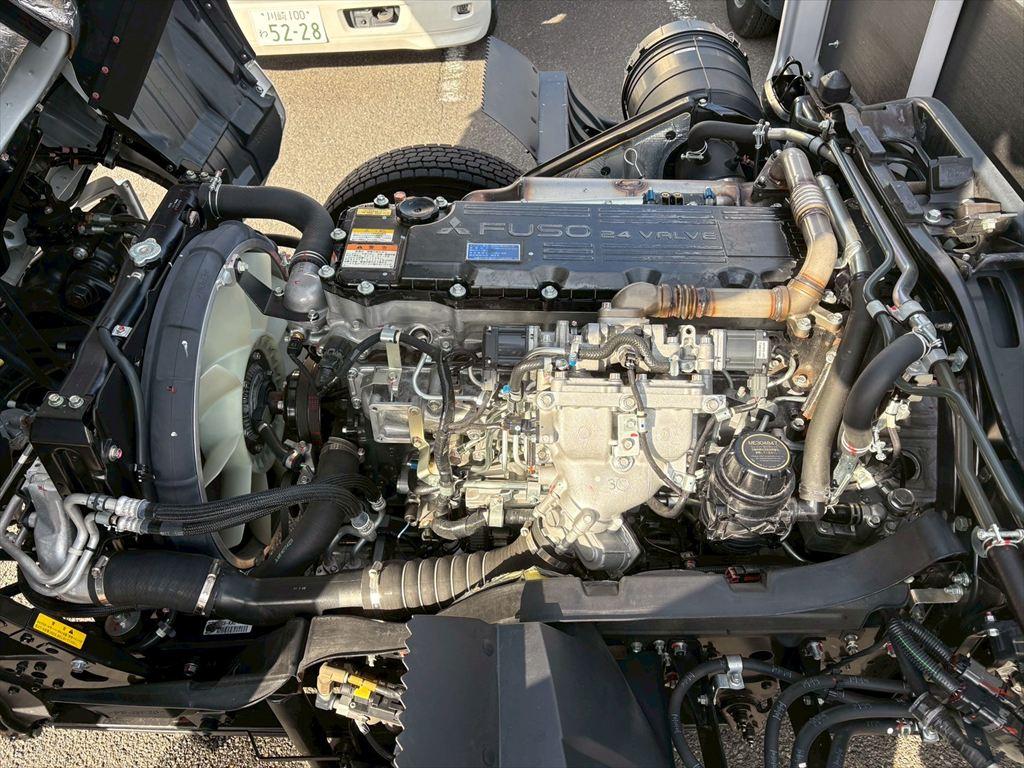 三菱 ファイター 2KG-FK62F(2WD)の写真18