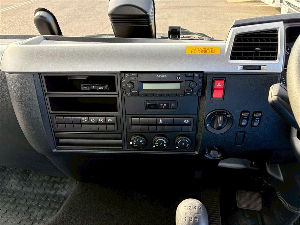 三菱 ファイター 2KG-FK62F(2WD)の写真22