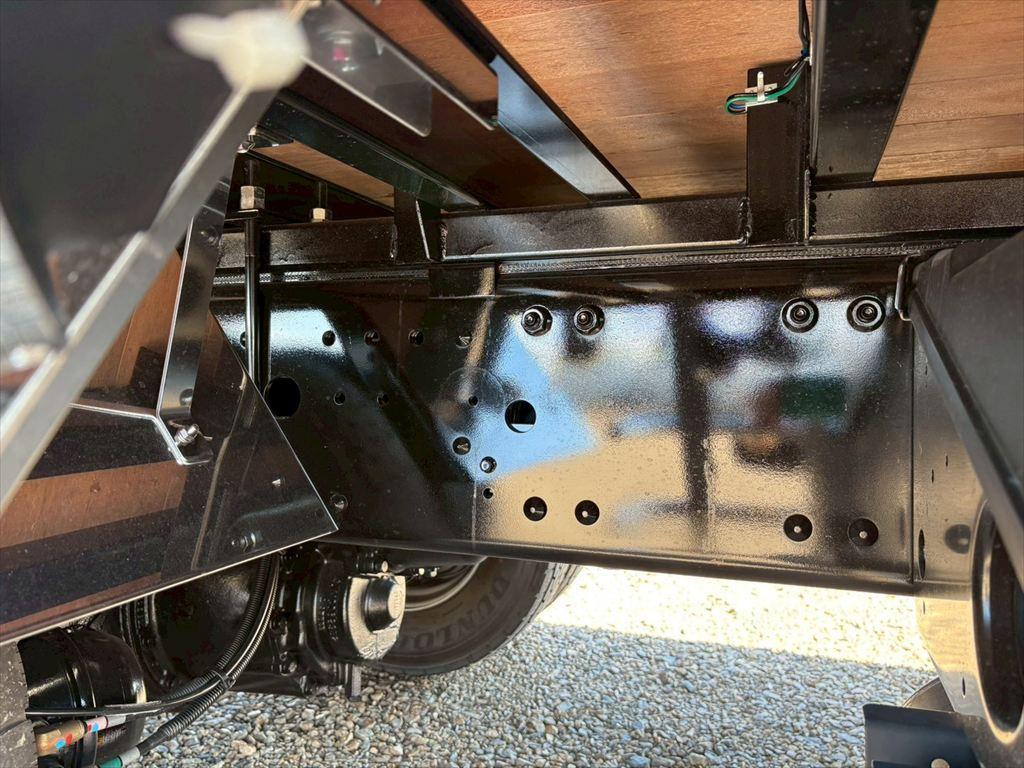 三菱 スーパーグレート 2PG-FS80VZ(8x4)の写真17