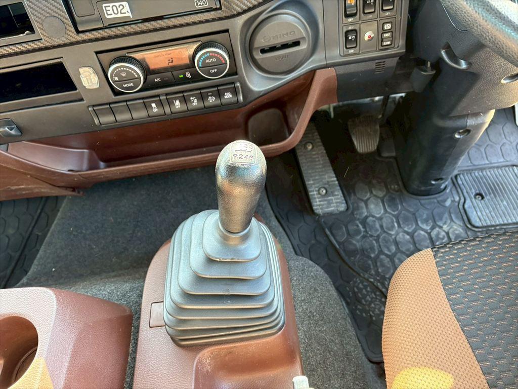 日野 レンジャー 2PG-FD2ABA(2WD)の写真23