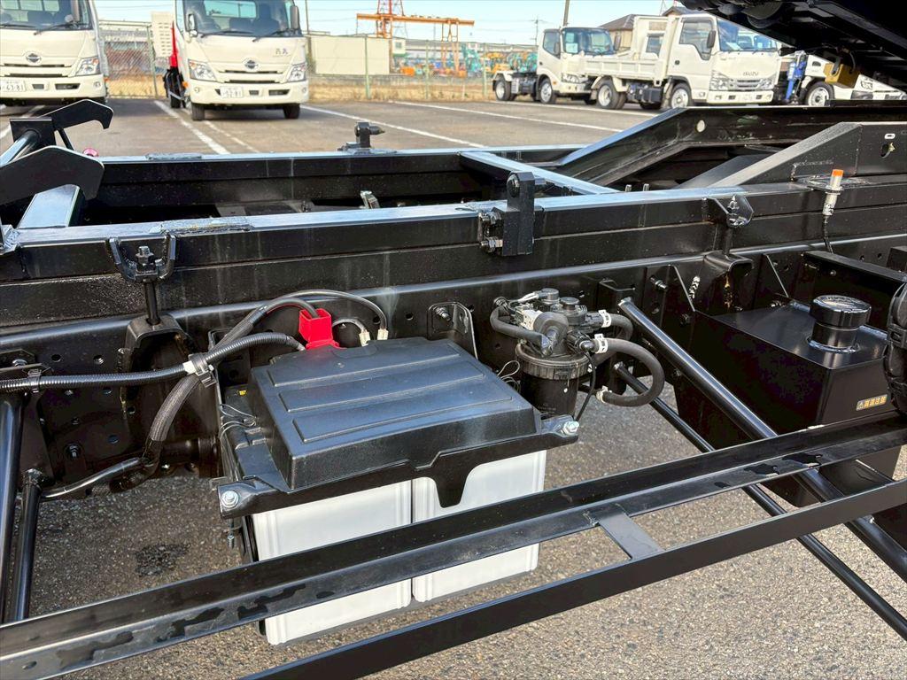 日野 デュトロ 2KG-XZU722M(2WD)の写真16