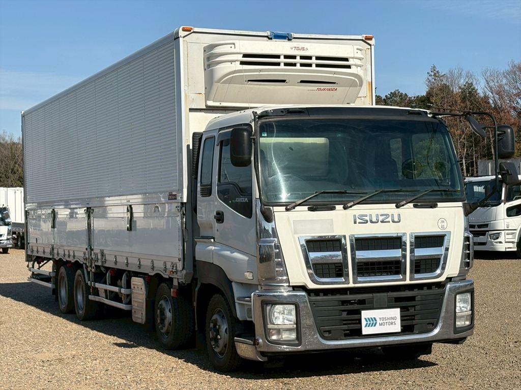 いすゞ ギガ QKG-CYJ77A(8x4)の写真2