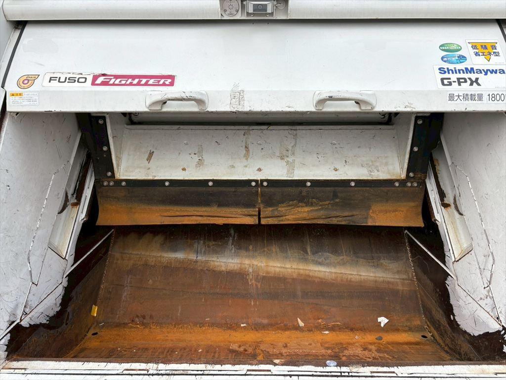 三菱 ファイター 2PG-FK72N(2WD)の写真13