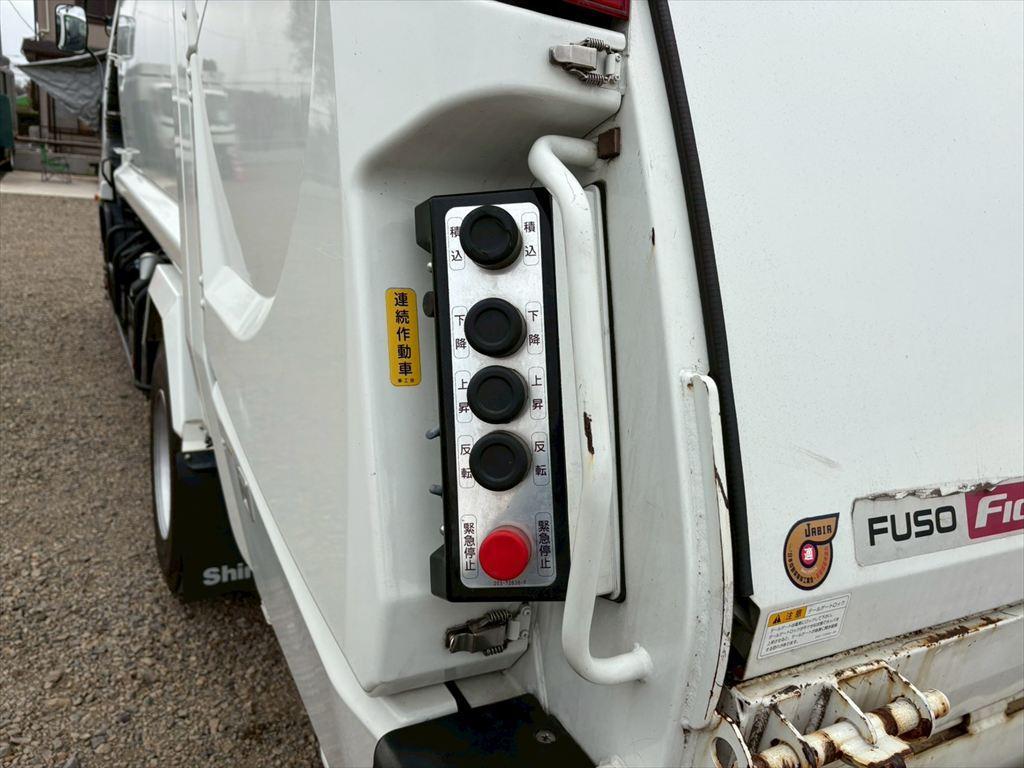 三菱 ファイター 2PG-FK72N(2WD)の写真15