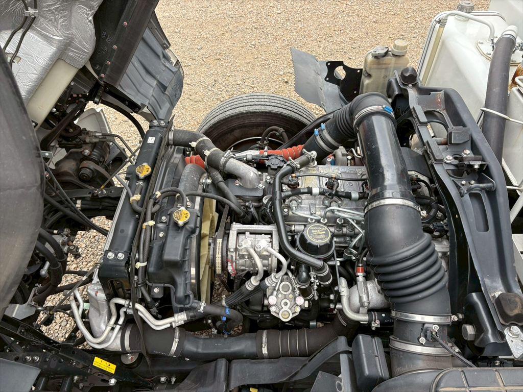 三菱 ファイター 2PG-FK72N(2WD)の写真18