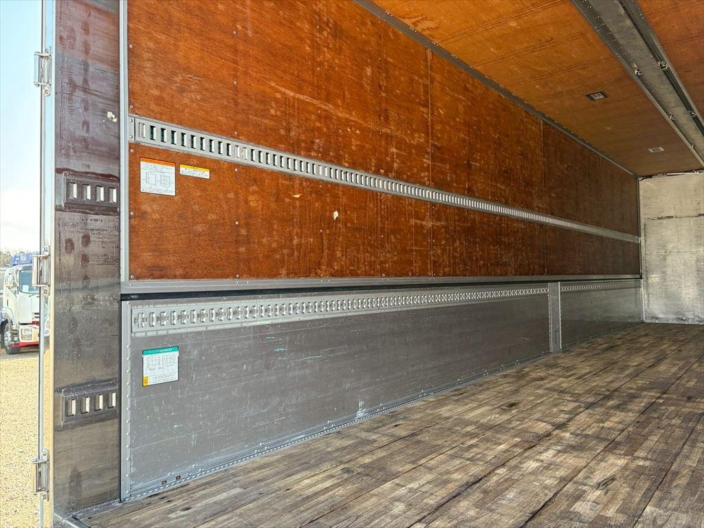 日野 プロフィア QPG-FW1EZEG(8x4)の写真9