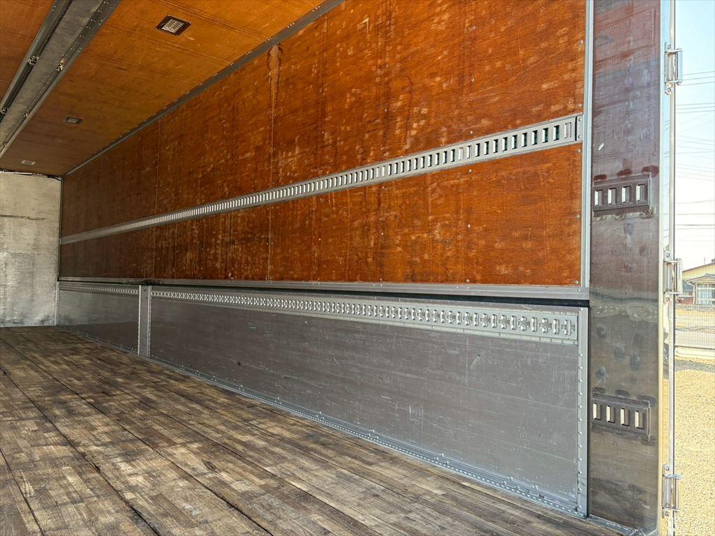 日野 プロフィア QPG-FW1EZEG(8x4)の写真10