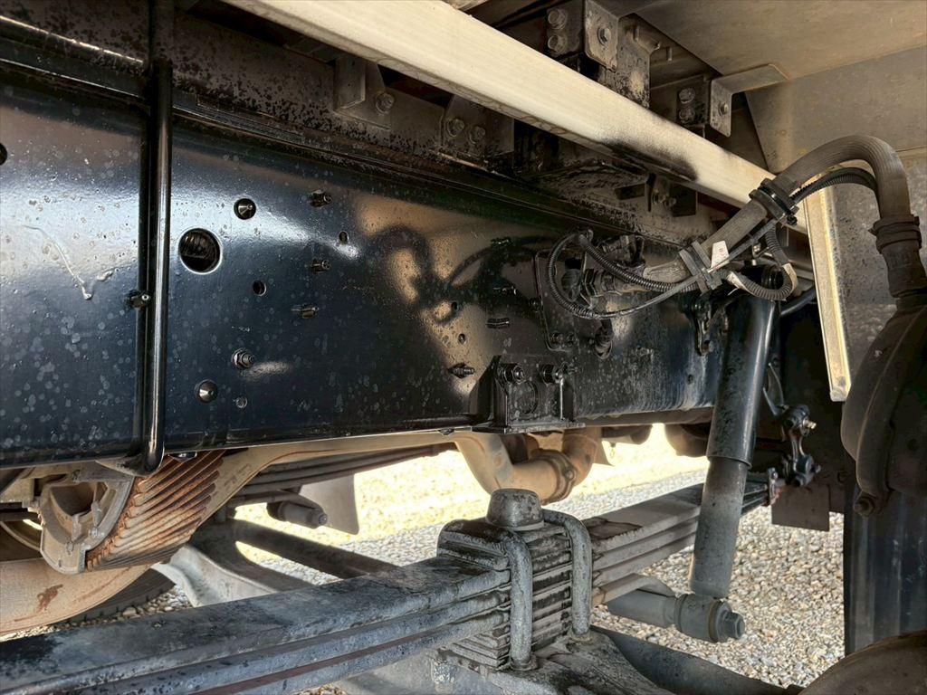 日野 プロフィア QPG-FW1EZEG(8x4)の写真14