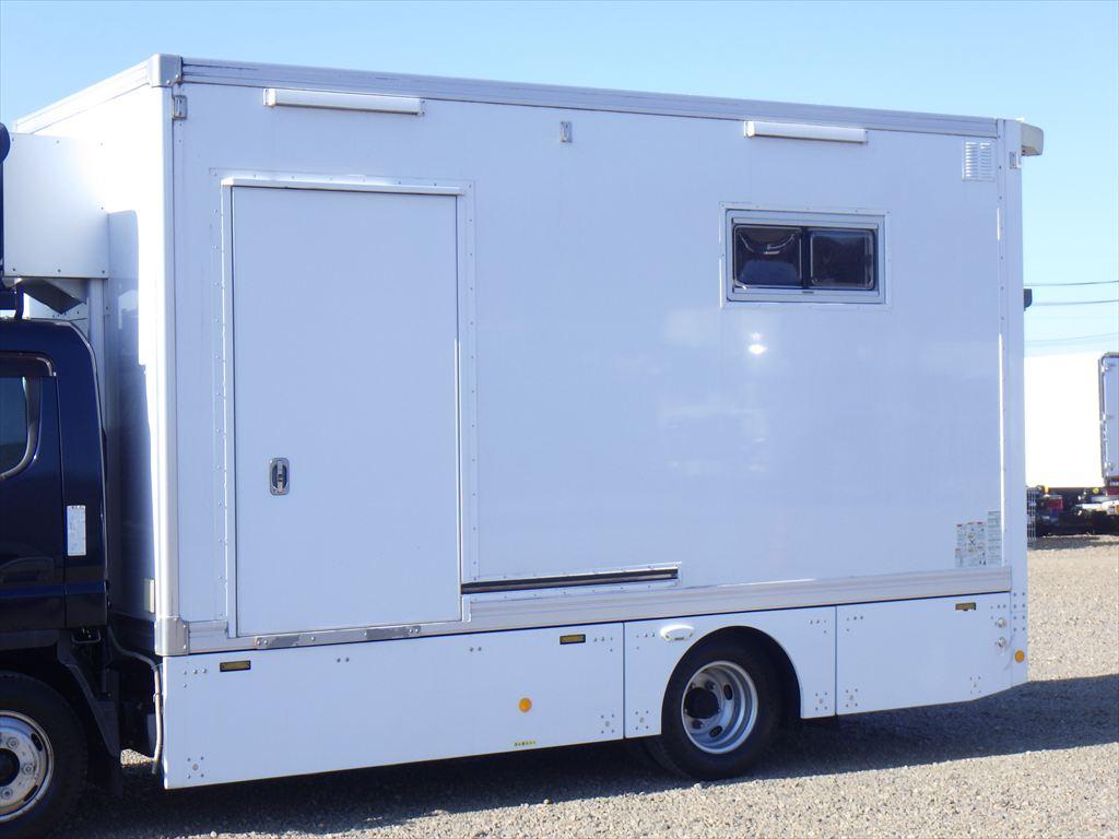 三菱 キャンター TPG-FEB50(2WD)の写真6