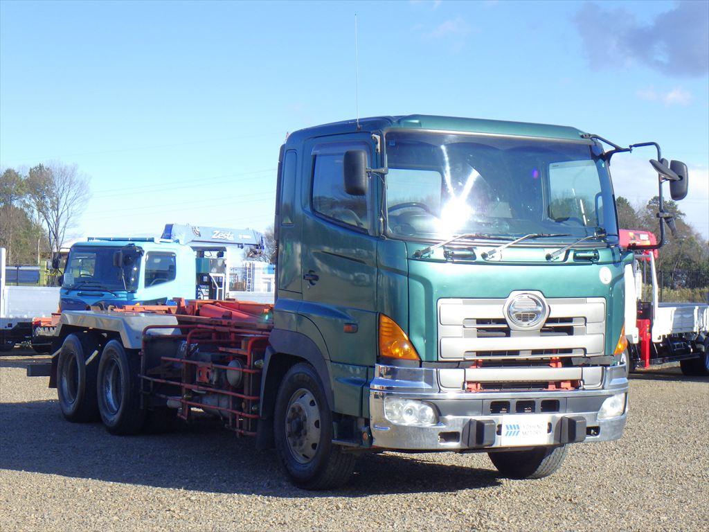 日野 プロフィア BDG-FS1EPYA(6x4)の写真2