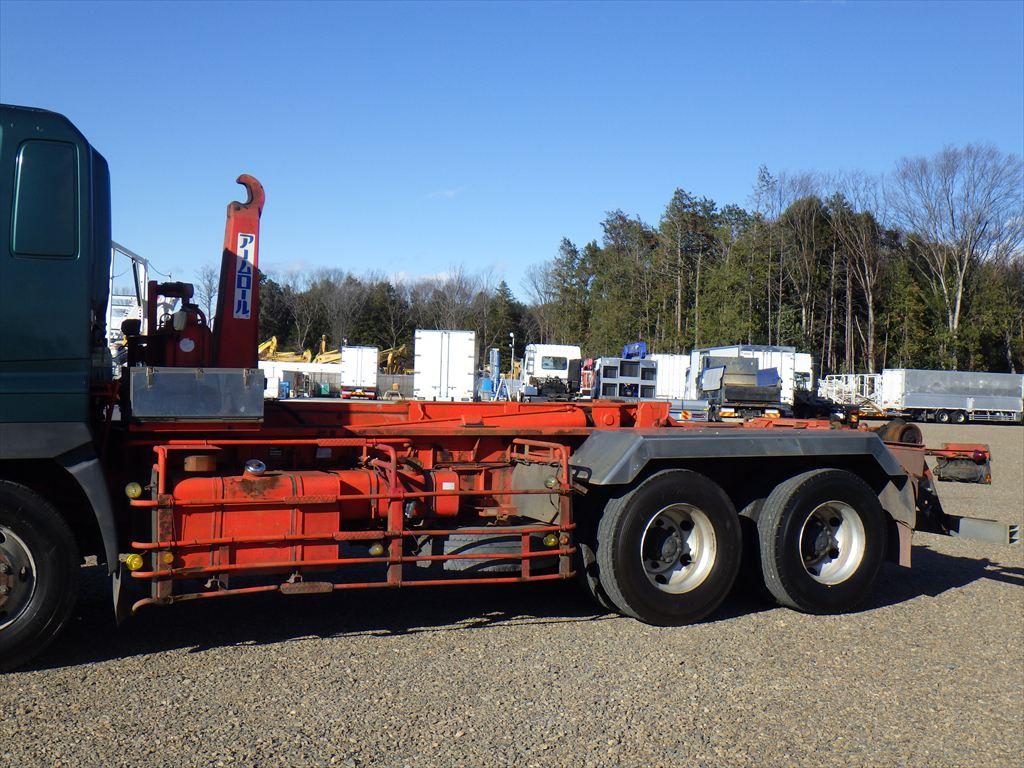 日野 プロフィア BDG-FS1EPYA(6x4)の写真6