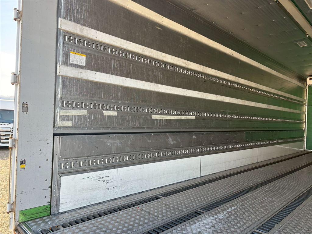 UD クオン QKG-CG5ZA(8x4)の写真9