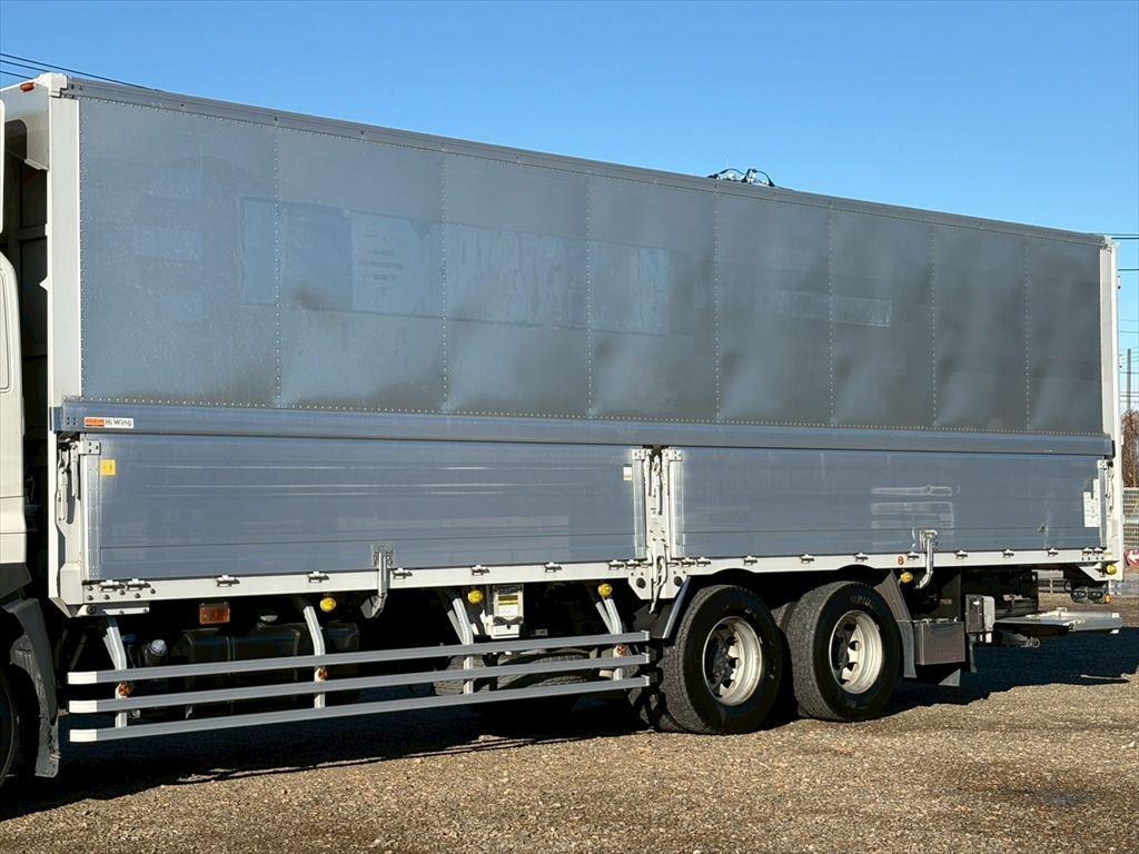 日野 プロフィア QPG-FR1EXEG(6x2)の写真6