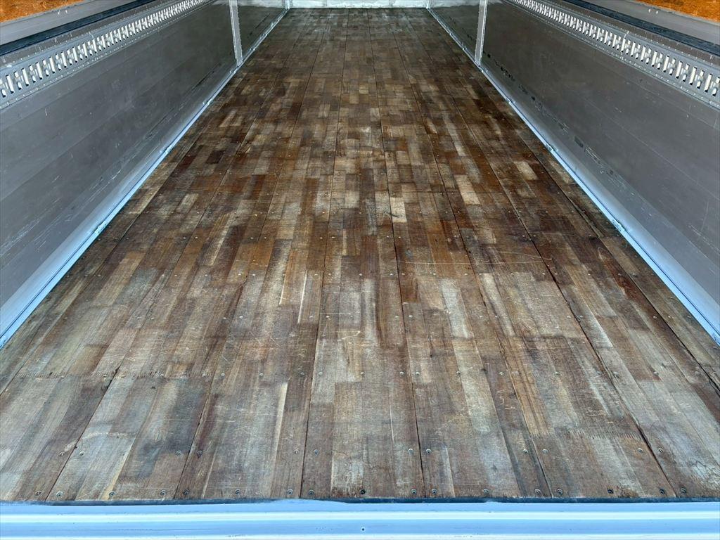 日野 プロフィア LKG-FW1EXBG(8x4)の写真8