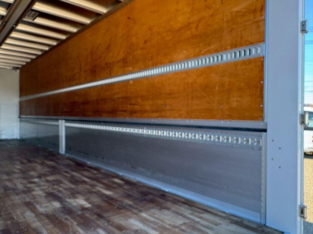 日野 プロフィア LKG-FW1EXBG(8x4)の写真10