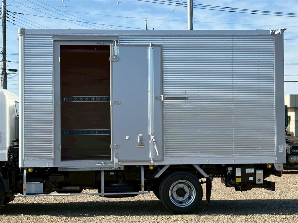 三菱 キャンター 2PG-FEB80(2WD)の写真14