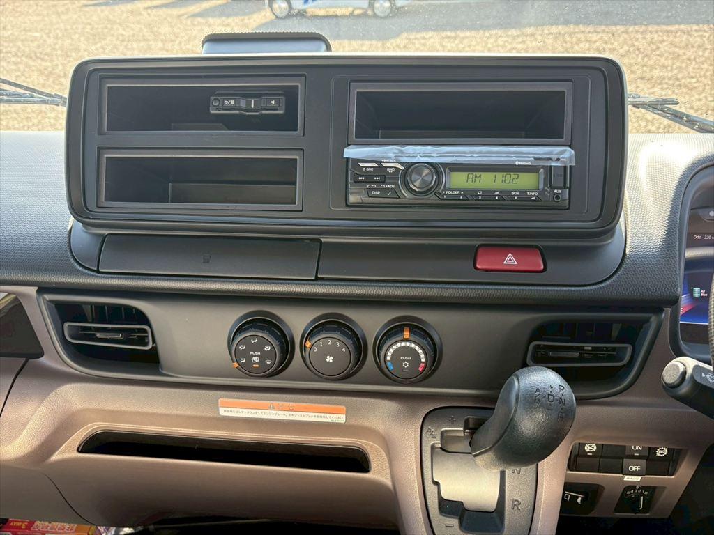 三菱 キャンター 2PG-FEB80(2WD)の写真22