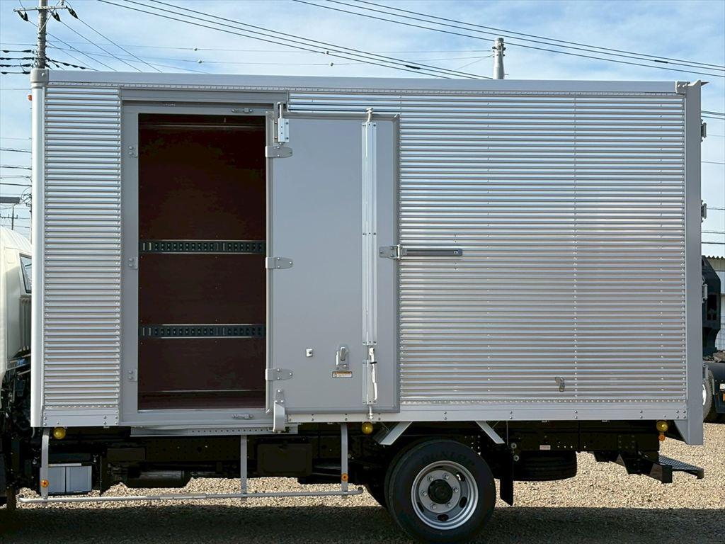 三菱 キャンター 2PG-FEB80(2WD)の写真12