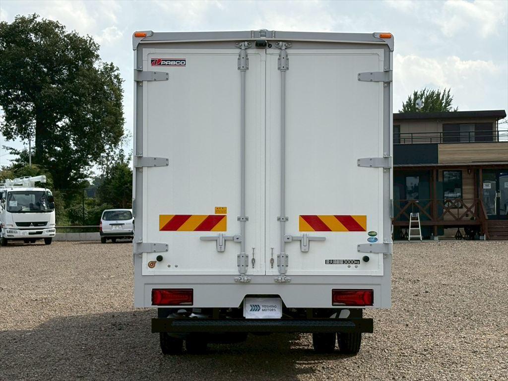 三菱 キャンター 2RG-FEB80(2WD)の写真14