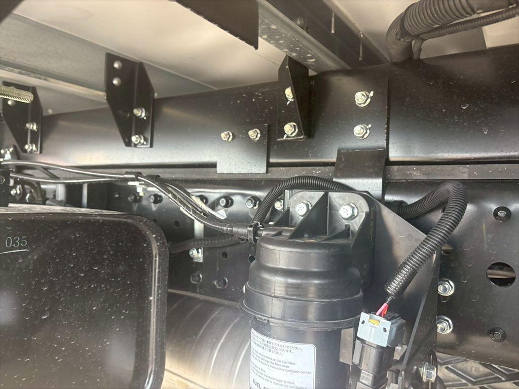 三菱 キャンター 2RG-FEB80(2WD)の写真17