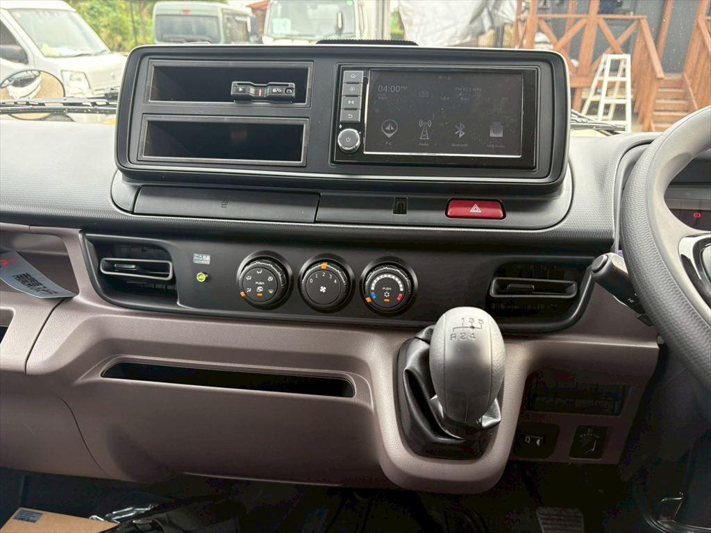 三菱 キャンター 2RG-FEAV0(2WD)の写真22