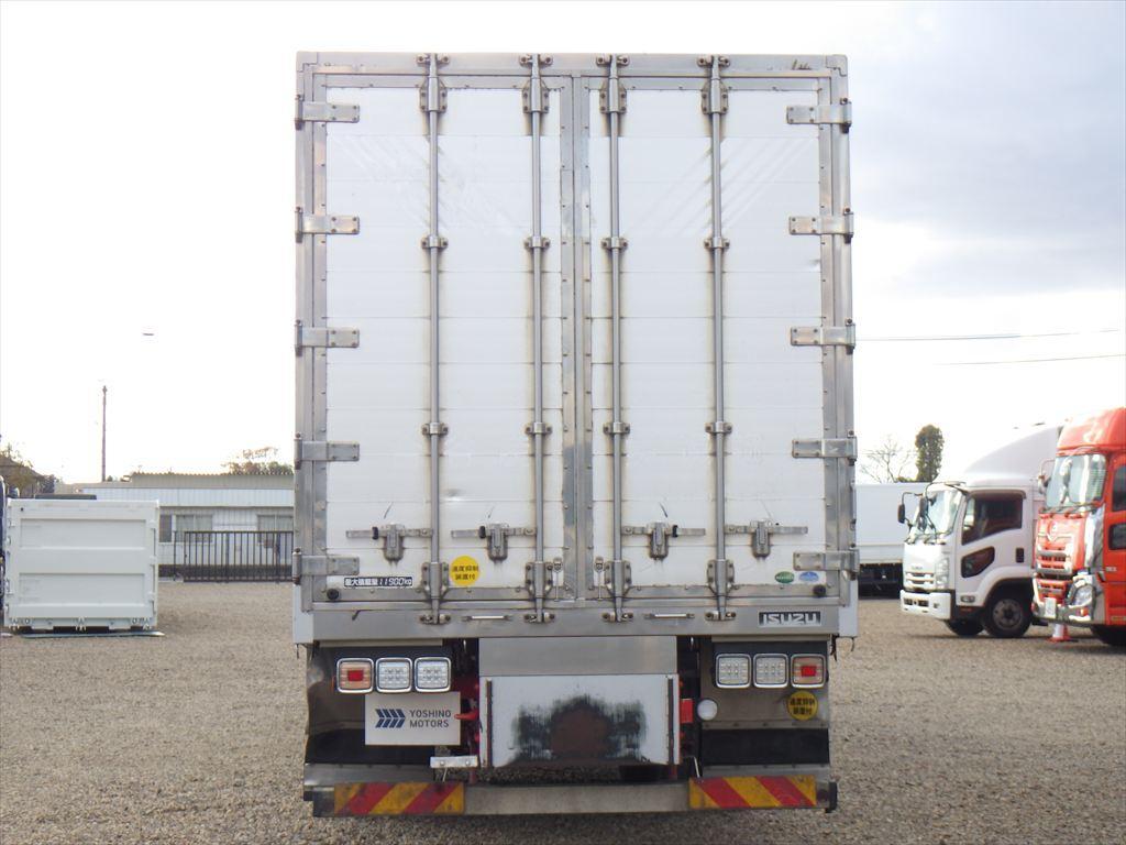 いすゞ ギガ QKG-CYM77A(6x2)の写真12