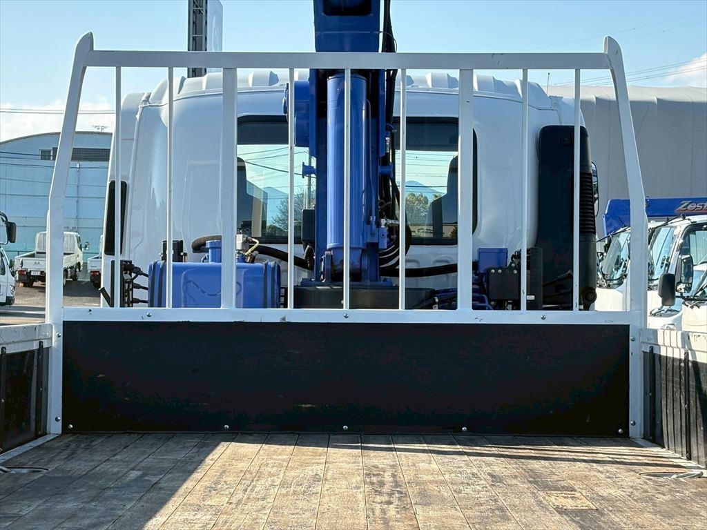 いすゞ フォワード 2PG-FRR90S2(2WD)の写真7