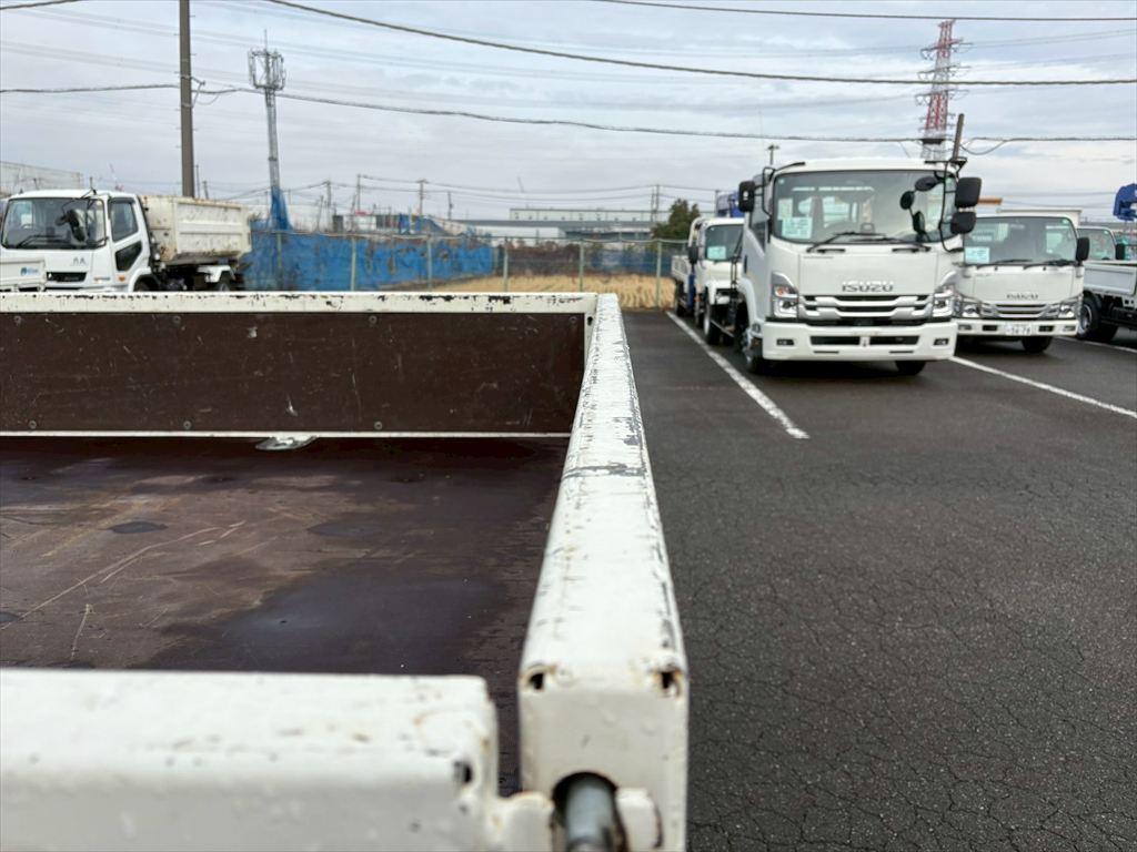 日野 デュトロ 2KG-XZU712M(2WD)の写真15