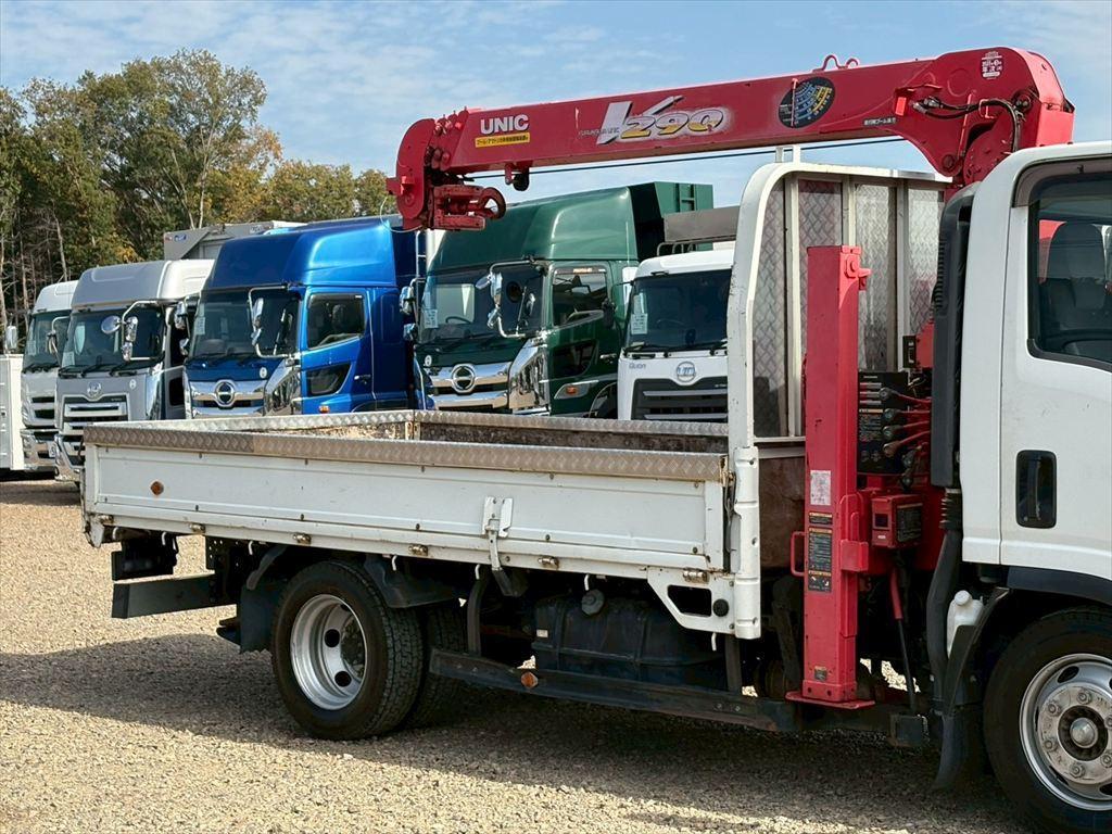 いすゞ エルフ TPG-NPR85AR(2WD)の写真5