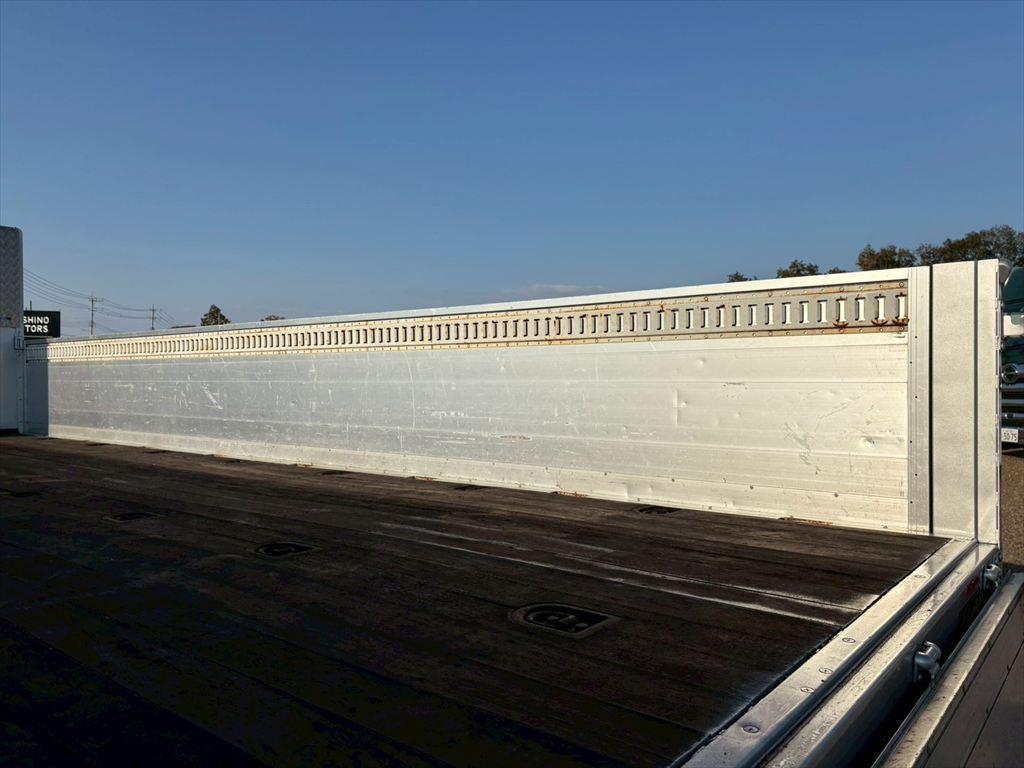 いすゞ フォワード TKG-FRR90T2(2WD)の写真10