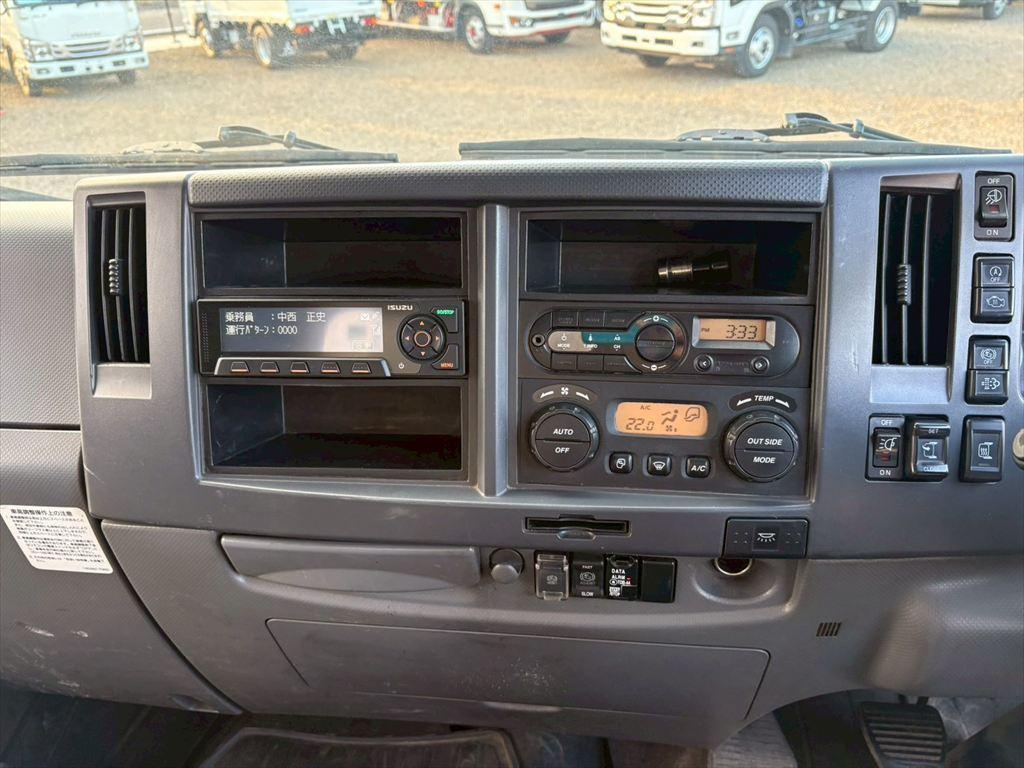 いすゞ フォワード TKG-FRR90T2(2WD)の写真22