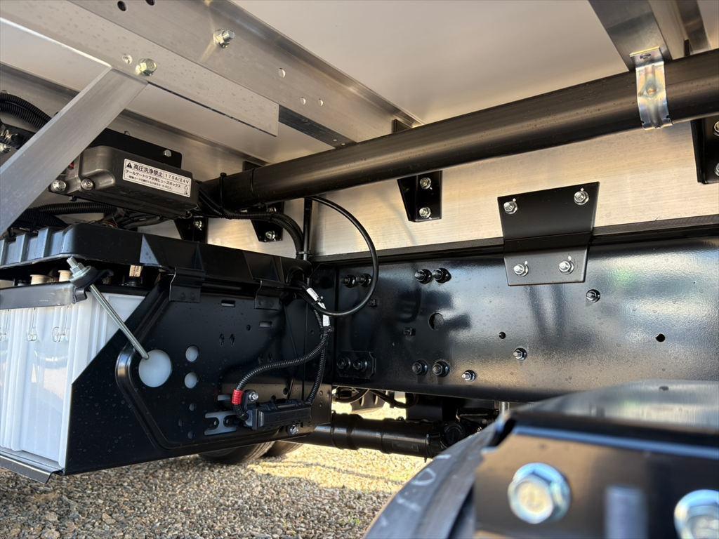 三菱 ファイター 2KG-FK65F(2WD)の写真17