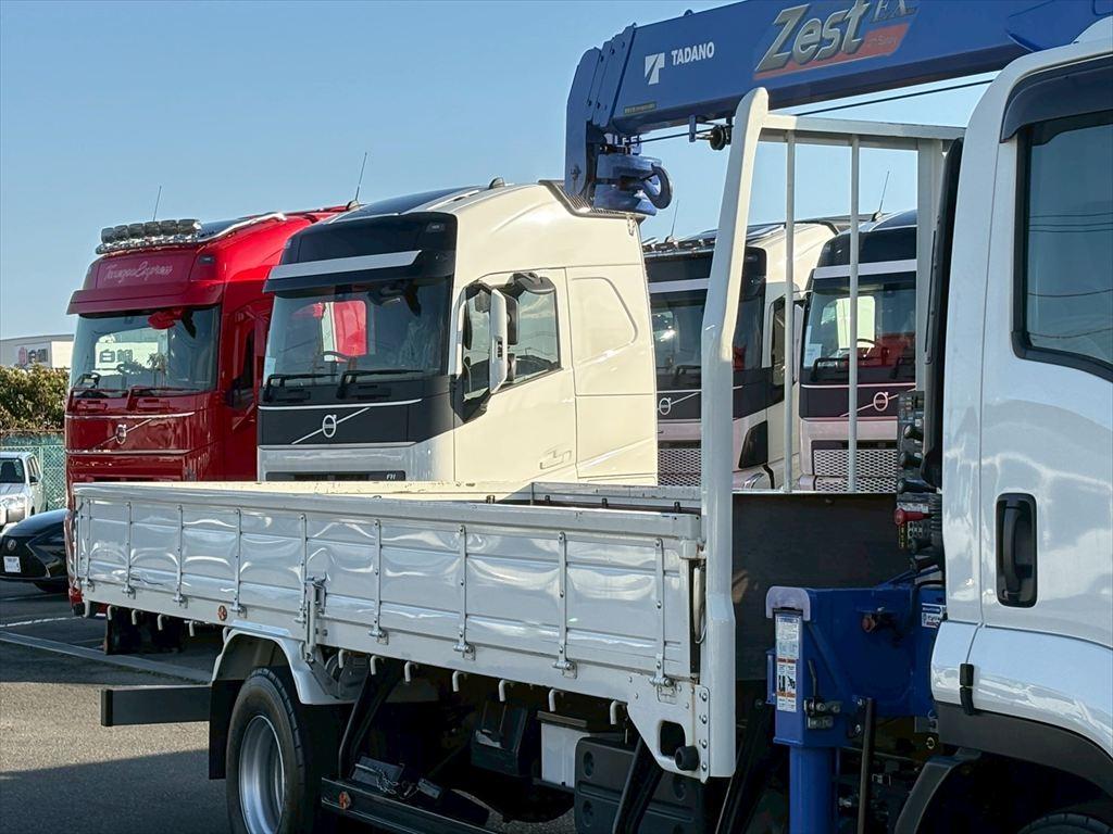 いすゞ フォワード 2PG-FRR90S2(2WD)の写真5