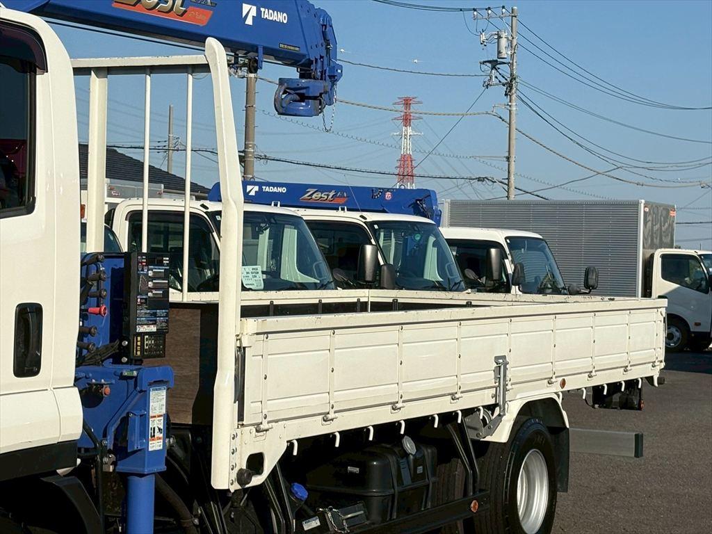 いすゞ フォワード 2PG-FRR90S2(2WD)の写真6