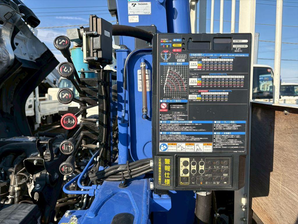 いすゞ フォワード 2PG-FRR90S2(2WD)の写真15