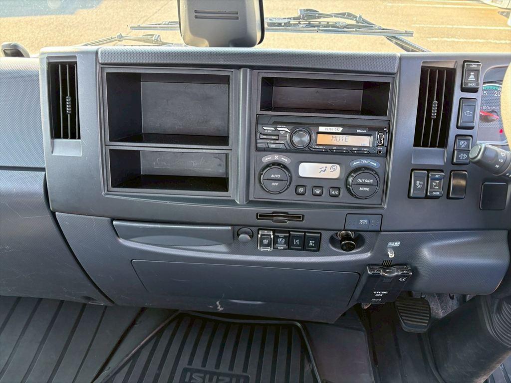 いすゞ フォワード 2PG-FRR90S2(2WD)の写真22