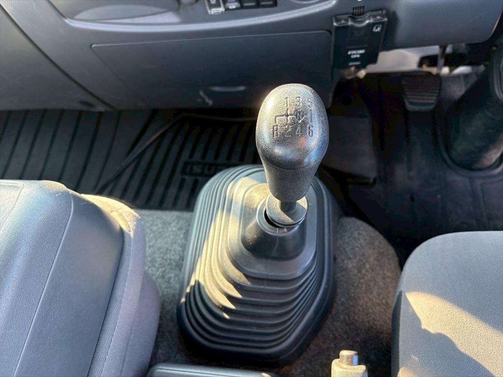 いすゞ フォワード 2PG-FRR90S2(2WD)の写真23