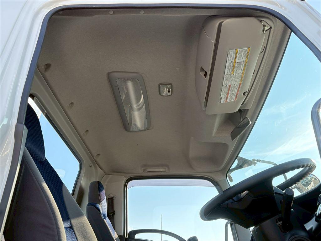 いすゞ フォワード 2PG-FRR90S2(2WD)の写真24