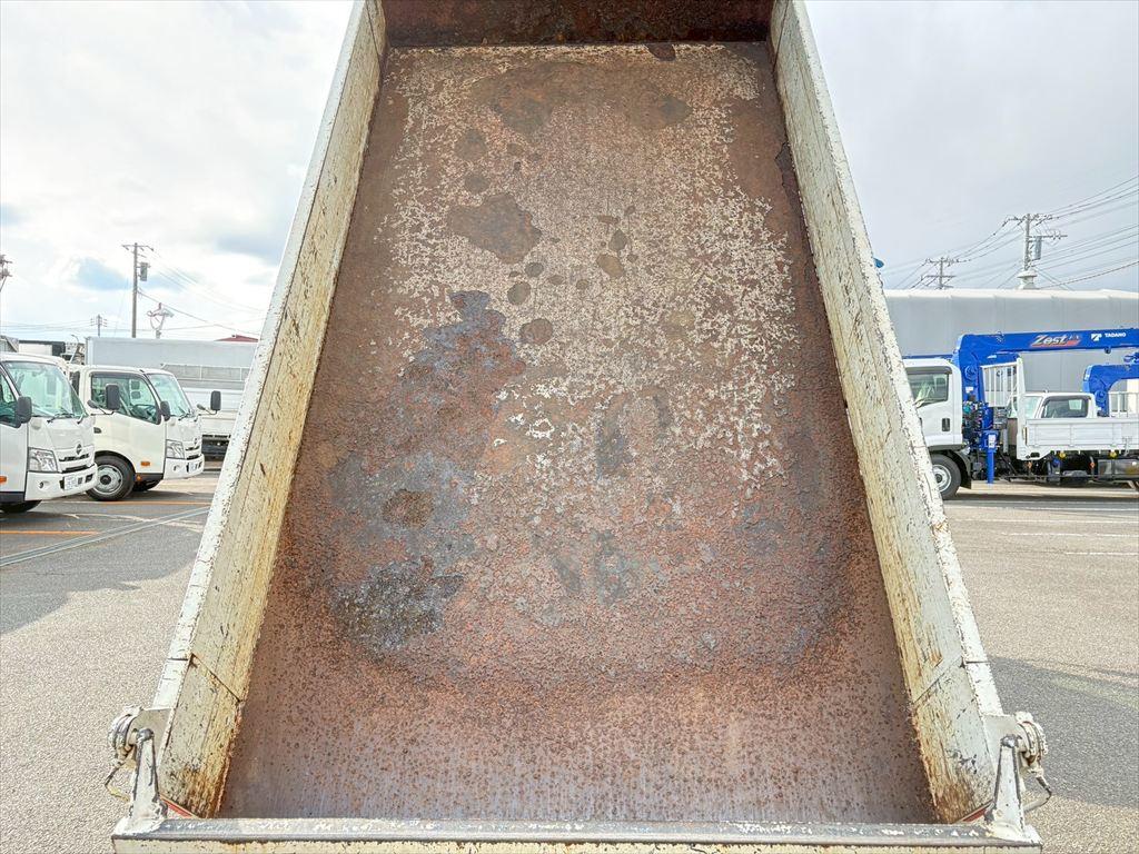 三菱 キャンター TKG-FBA30(2WD)の写真8