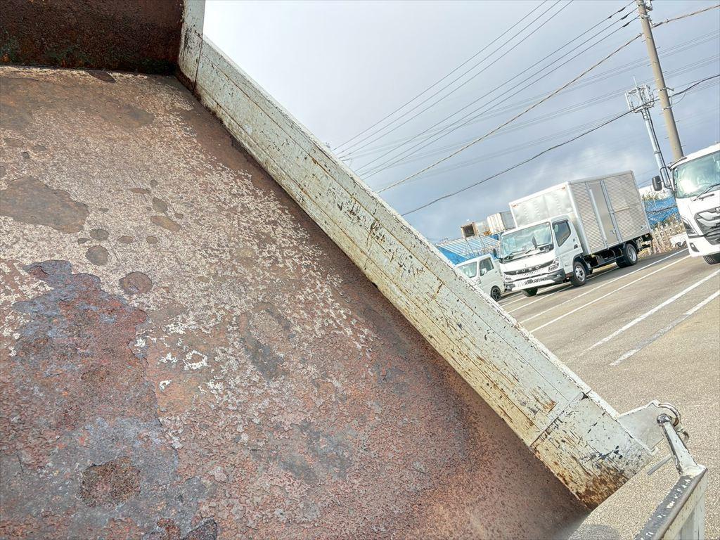 三菱 キャンター TKG-FBA30(2WD)の写真10