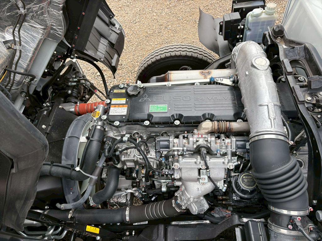 三菱 ファイター 2KG-FK72F(2WD)の写真18