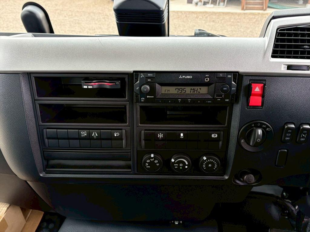 三菱 ファイター 2KG-FK72F(2WD)の写真22