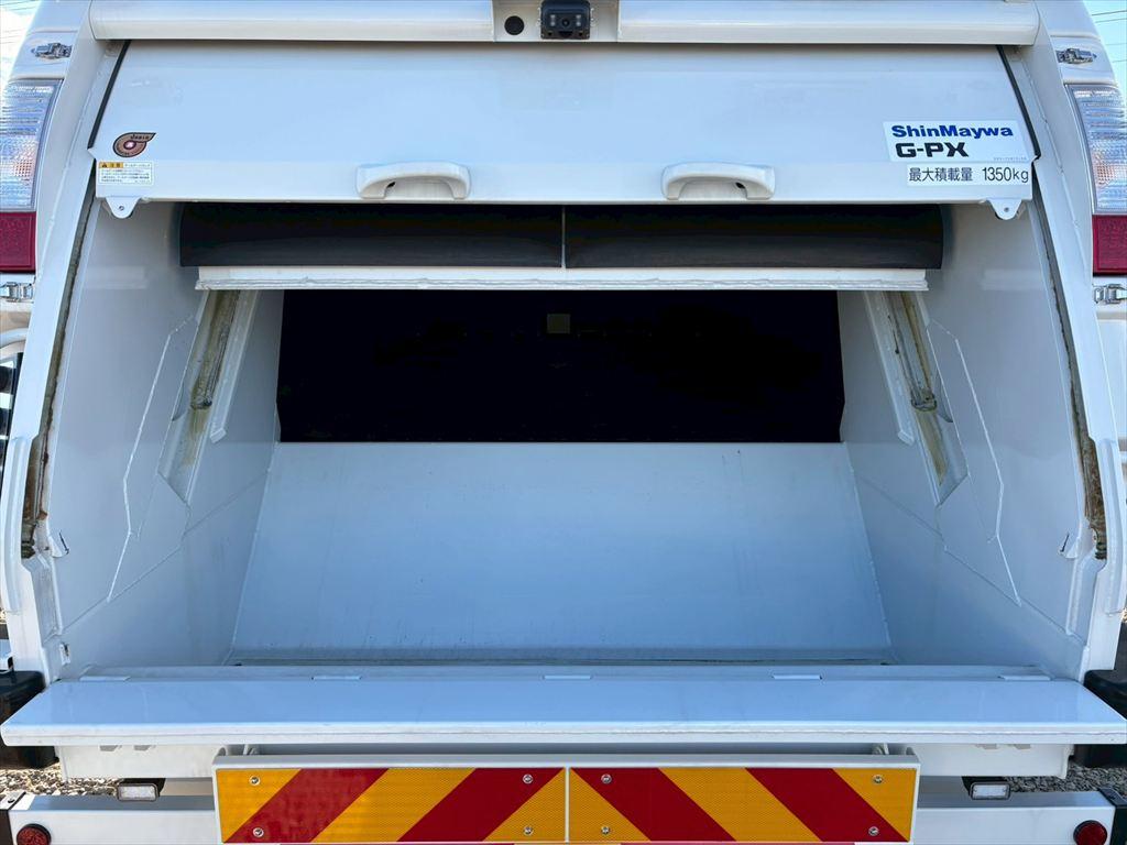 三菱 ファイター 2KG-FK72F(2WD)の写真13